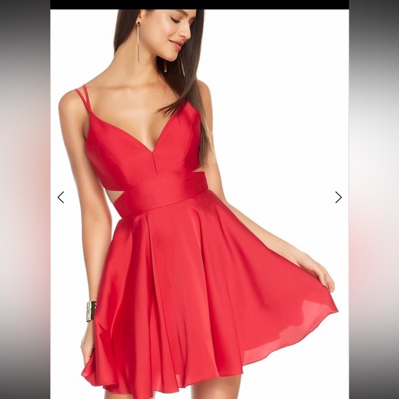 Alyce Paris Red Pleated Mini Dress Spaghetti Strap Cut Out Back HOCO - Picture 1 of 4